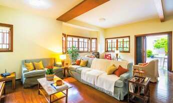 Imagem 2: Casa para venda com 300 metros quadrados com 4 quartos em Jardim das Bandeiras - São Paulo