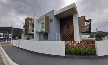 Imagem: Sobrado para Venda em São José, Forquilhas