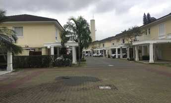 Imagem: Casa de Condomínio fechado para venda possui