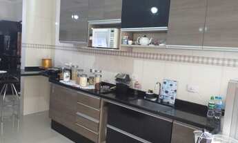 Imagem 4: Casa para Venda em São Paulo, Jardim Camargo Novo, 4 dormitórios, 4 suítes, 3 banheiros, 7