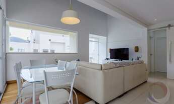 Imagem 3: Cobertura para venda possui 147 metros quadrados com 2 quartos em Itacorubi - Florianópoli