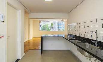 Imagem 4: Lindo Apartamento totalmente reformado na parte mais nobre do Bairro, Impecavel.!!