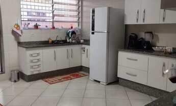 Imagem 5: Sobrado para Venda em São Paulo, Vila Vessoni, 5 dormitórios, 2 banheiros, 2 vagas