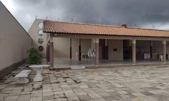 Imagem 5: Casa de condomínio para aluguel tem 250 metros quadrados com 3 quartos