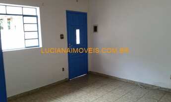 Imagem 2: Casa para venda possui 246 metros quadrados com 4 quartos em Vila Ipojuca - São Paulo - SP