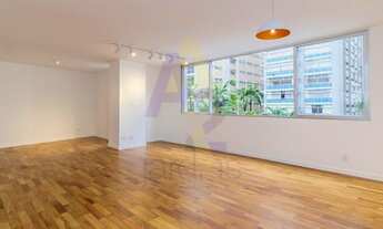 Imagem: Apartamento reformado com 3 dormitórios