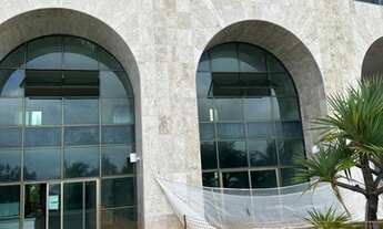 Imagem 2: ALUGO NO EDF CASTELINHO. 04 SUITES, 03 VAGAS, ALTO NÍVEL