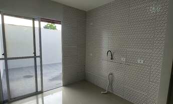 Imagem 3: Condomínio Rio Manso Casa reformada, garagem coberta, toda no porcelanato a venda.