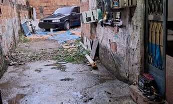 Imagem 5: Casa no centro da figueira