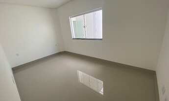 Imagem 7: Casa para venda possui 176m² com 3 quartos em Outeiro de Passárgada - Transferência