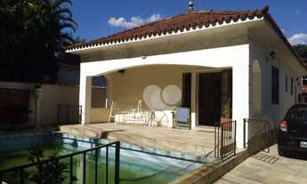 Imagem 3: Jacarepaguá Casarão no Retiro dos Artistas 4 quartos , piscina , churrasqueira, vaga para