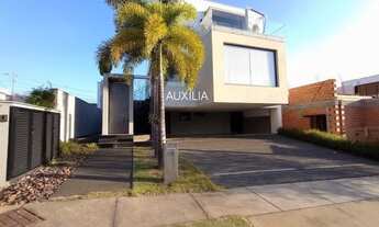 Imagem 2: Casa mobiliada com 4 suítes e ótima área de lazer à venda em Sorocaba no Condomínio Chácar