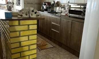 Imagem 7: Casa ampla com piscina e churrasqueira