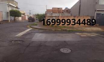 Imagem 3: Terreno de esquina ponto bom pra comércio ou residência