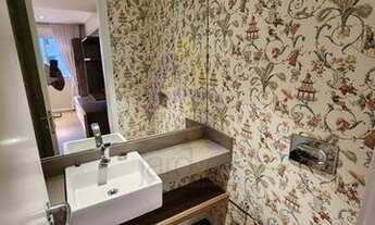 Imagem 6: Apartamento totalmente reformado, semi mobiliado com 2 suítes e 2 vagas em localização mar