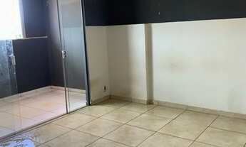 Imagem 6: ALUGO - Apartamento 2 QUARTOS c/ garagem