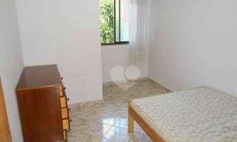 Imagem 4: Casa duplex em condomínio, aceita permuta, com sala, varanda, 2 quartos(1 suíte), vaga, à