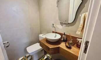 Imagem 6: Casa para venda tem 200 metros quadrados com 3 quartos em Jurerê Internacional - Florianóp