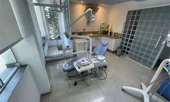 Imagem 2: Excelente sobrado comercial ou Residencial com 3 vagas de garagem-Vila Gustavo