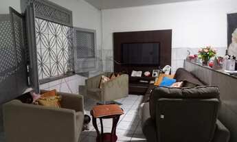 Imagem 6: Casa no Bairro Ponto Novo, com 3 quartos, cozinha/área de serviço, 2 vagas de garagem, var