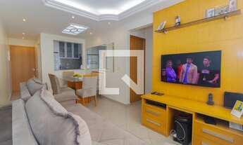 Imagem 2: Apartamento à Venda - Itaquera, 2 Quartos, 50 m2