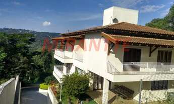 Imagem: MARAVILHOSA CASA NO ALPES DA CANTAREIRA