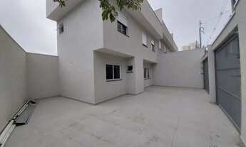 Imagem 4: Sobrado para aluguel e venda possui 120 metros quadrados com 3 quartos