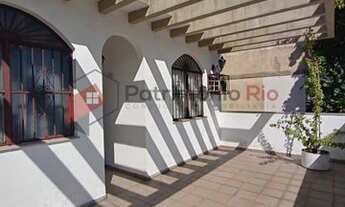 Imagem 6: Casa em Irajá, próximo ao metrô, condução e comércio na Praça Mato Grosso