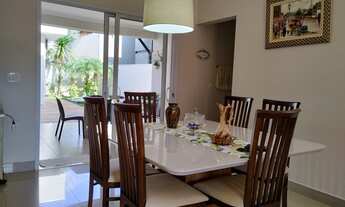 Imagem 7: Casa de condomínio térrea para venda possui 172 metros quadrados com 3 quartos