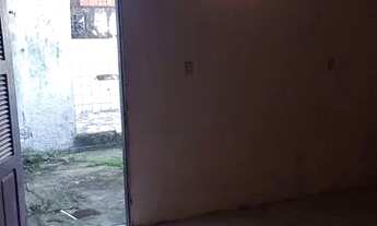 Imagem 5: Casa para aluguel possui 100 metros quadrados com 2 quartos em Henrique Jorge - Fortaleza