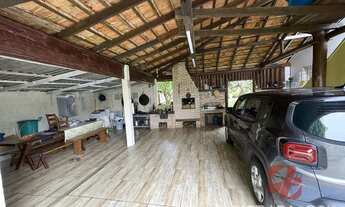 Imagem 2: Casa à venda na Praça em Tijucas, 3 quartos, 77m², R$685 mil