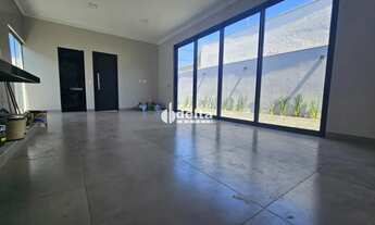 Imagem 2: Casa residencial com 2 quartos disponível para venda no bairro Jardim Ipanema em Uberlândi