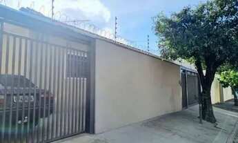 Imagem: Vendo linda casa ampla bem localizada no