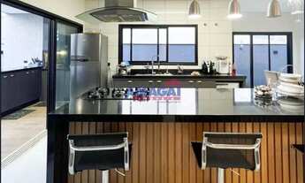 Imagem 3: Lindíssimo Sobrado com 4 dormitórios