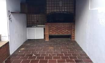 Imagem 4: Casa para aluguel tem 250 metros quadrados com 3 quartos em Jardim do Salso - Porto Alegre