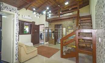 Imagem 2: Casa 2 dormitórios, 3 vagas de garagem. Canoas