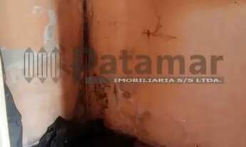 Imagem 5: Terreno Disponível para Locação com Casa Velha nos Fundos