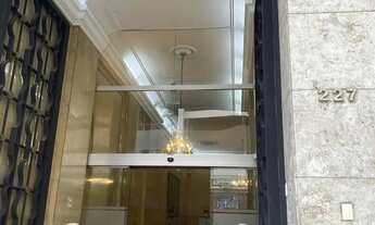 Imagem: Ótima oportunidade! Sala reformada no Centro