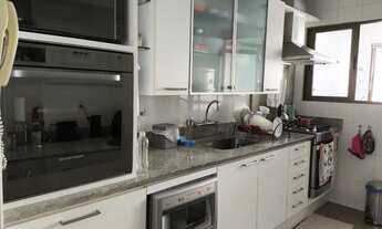 Imagem 6: Viva no Coração de Florianópolis! 3 dormitórios 1 suíte 2 vagas próximo do Supermercado Hi