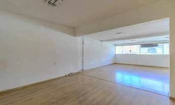 Imagem 6: Casa para venda em Vila Ema com 7 quartos, sendo 1 suíte , 210m²