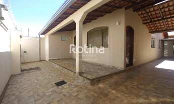 Imagem 2: Casa para alugar, 3 quartos, Cidade Jardim - Uberlândia/MG - Rotina Imobiliária