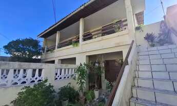 Imagem 2: Excelente oportunidade para morar e investir! Prédio Residencial c/03 casa 02 no terreo c