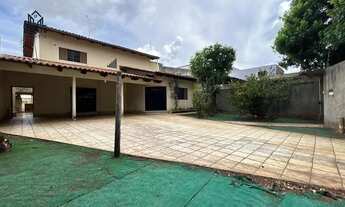 Imagem 2: Sobrado com 3 dormitórios para alugar, 386 m² por R$ 18.140/mês - Setor Marista - Goiânia