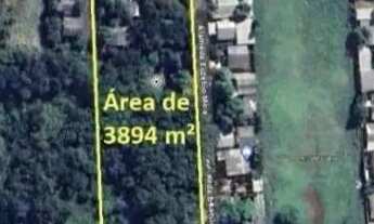 Imagem: Terreno com 3895 m², bem localizado, no