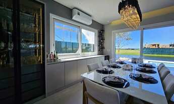 Imagem 7: Casa com 5 dormitórios beira lago decorada no Condomínio Zen em Xangri-Lá