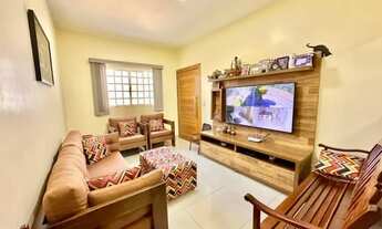 Imagem: Casa de 160 m²com 03 quartos à venda por