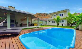 Imagem: Casa de Alto Padrão com 3 dormitórios