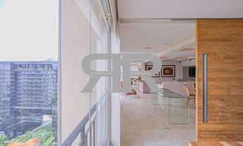 Imagem 4: Itaim Bibi - impecável para aluguel e venda tem 224 metros quadrados com 4 quartos