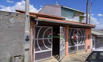 Imagem: Linda Casa com 2 dormitórios à venda