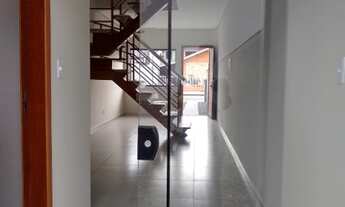 Imagem 7: Sobrado Geminado Pronto para Morar no Bairro Espinheiros